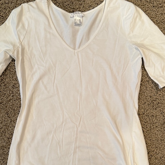 VENUS Classic White Short Sleeve Tee - Picture 1 of 1